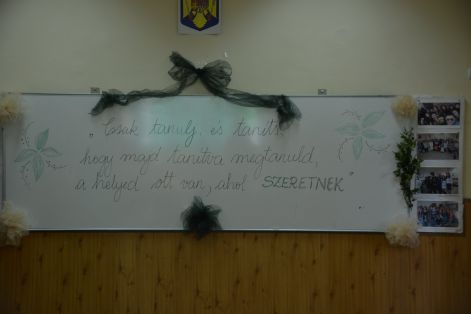 felirat.jpg
